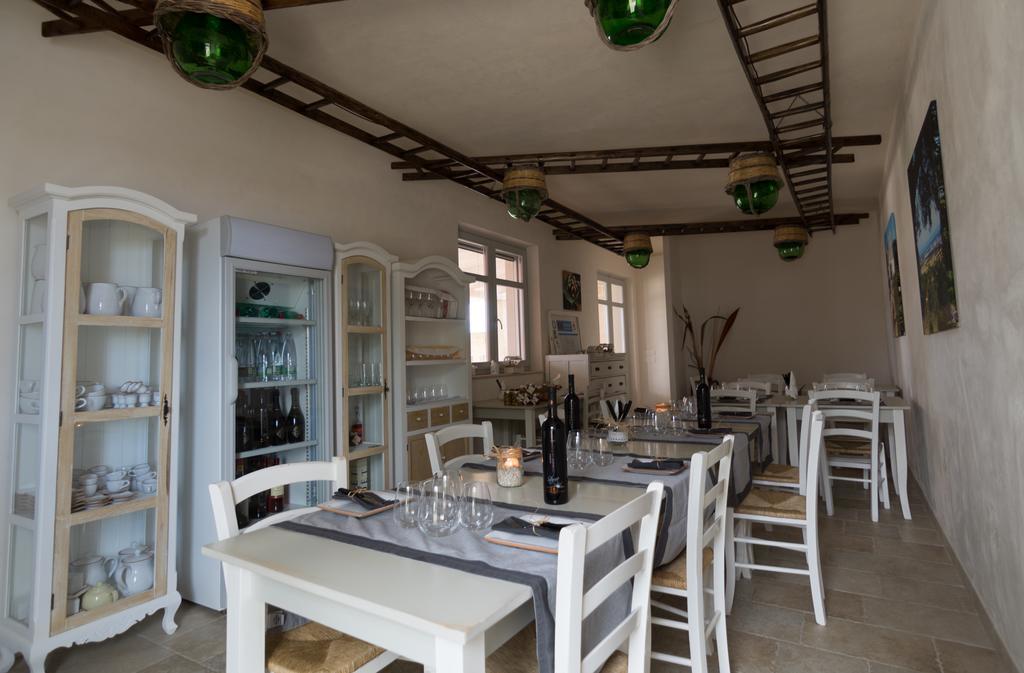 Agriturismo Masseria Calongo Cisternino Exterior photo